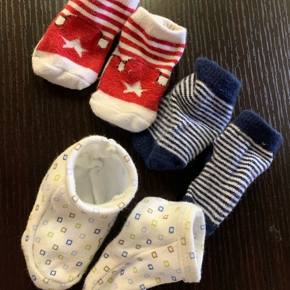 Baby socks - Picture 1 of 2